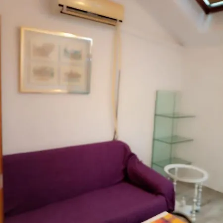 Apartamento De 2 Dormitorios Entre Metro Estrecho Y Francos Rodriguez-3